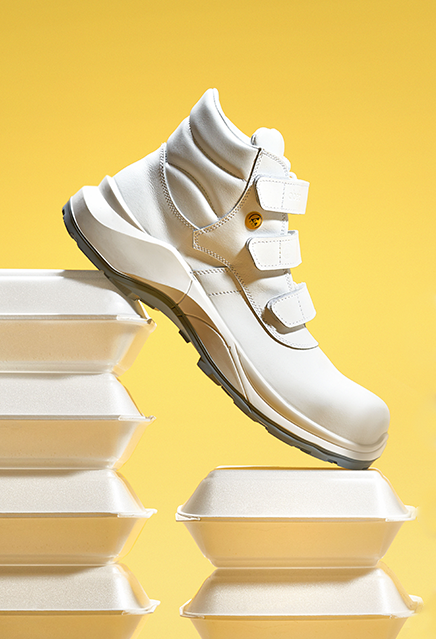 Jakie obuwie dla branży spożywczej i gastronomii? Poznaj Food Trax.